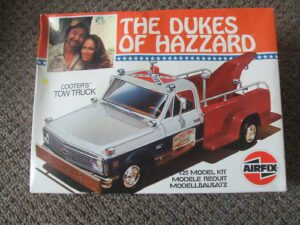 Cooters Tow Truck