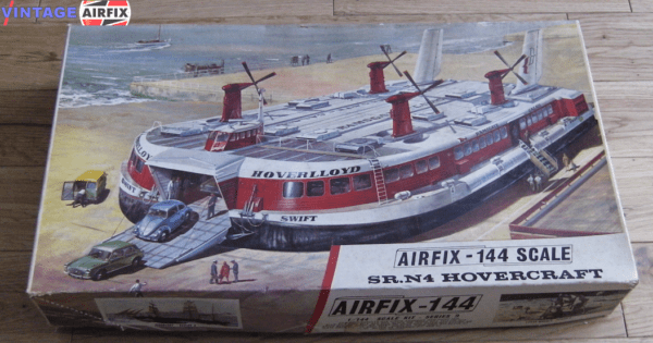 B.H.C. SRN4
