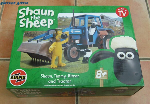 Shaun the sheep with Tractor